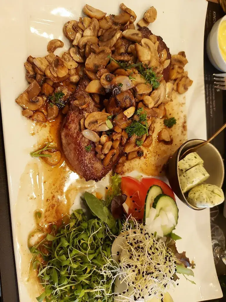 Alan Stefanac_De Schipperin_Deinze_reseña