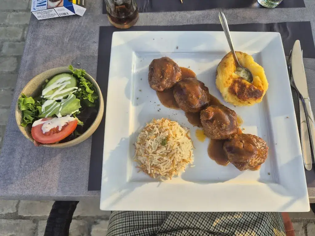 Jessica Monniez_‘t Stoofpotje Deinze_Deinze_avis