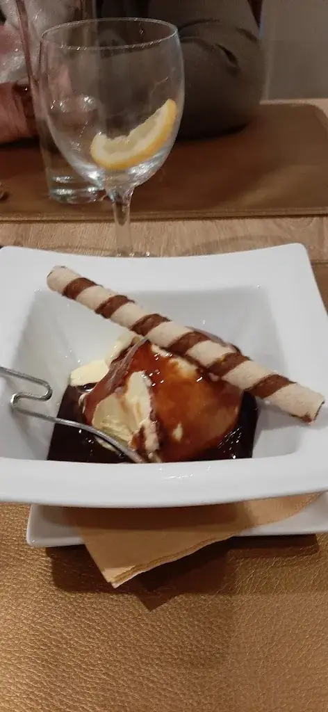 johan r._Bistro Likert_Liedekerke_review