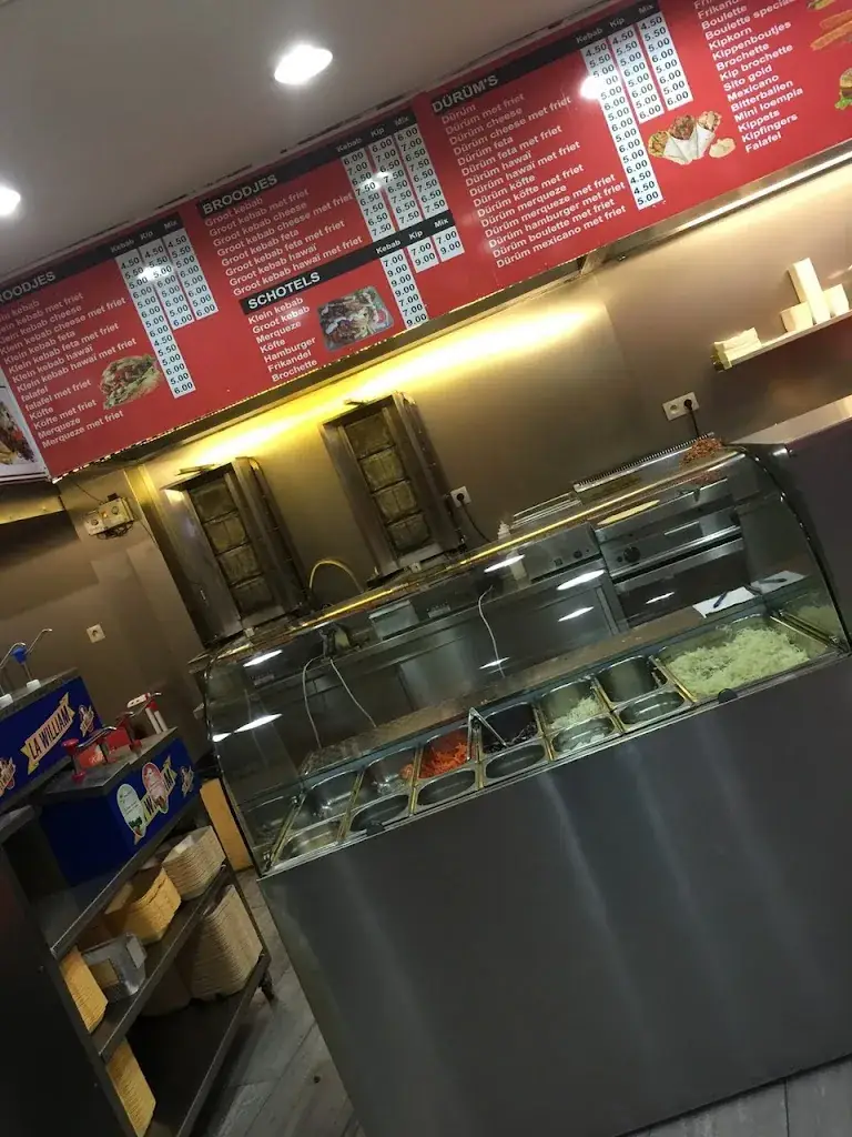 Menü_Snack Denderleeuw_Denderleeuw_Bild_1