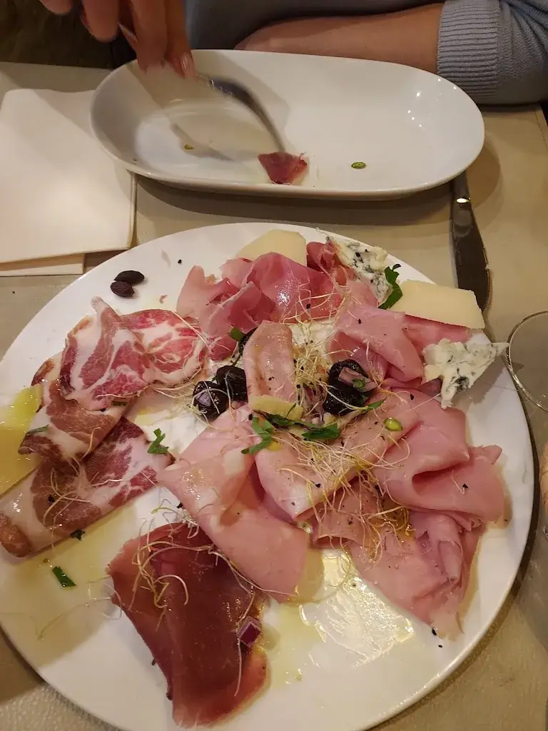 Menu_La Perla pizzeria_Dentergem_image_6