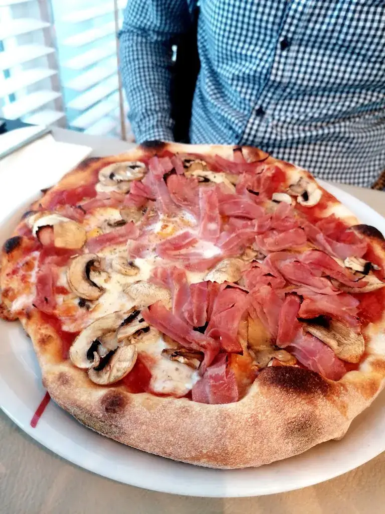 spychi_La Perla pizzeria_Dentergem_review