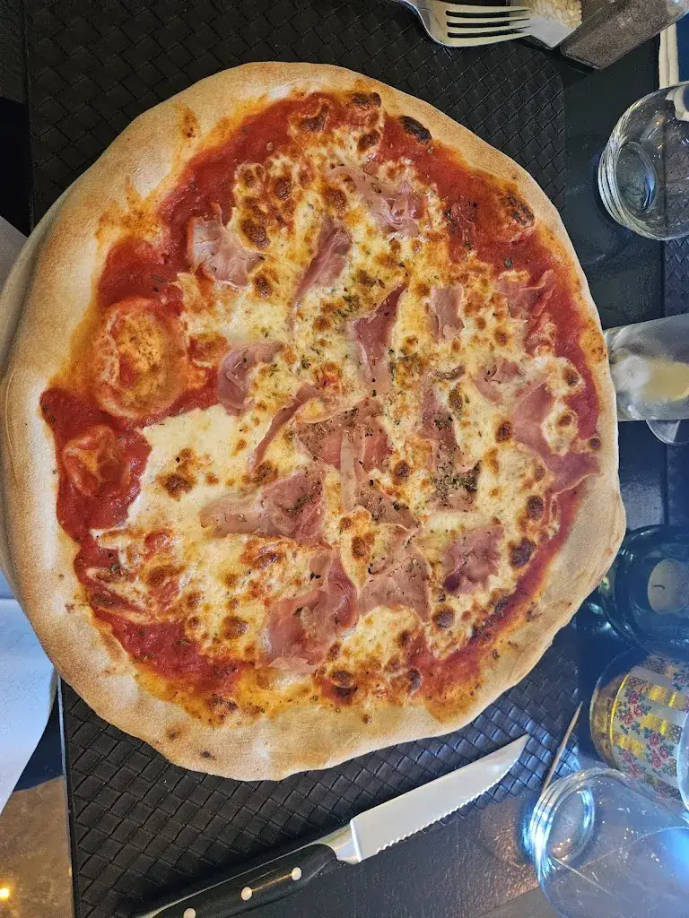 Pizzeria Napoli Antica_Machelen_slider_image_2