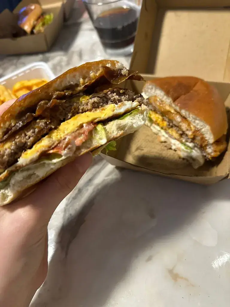 Kavkazking_Yilmaz Eethuis_Diepenbeek_avis