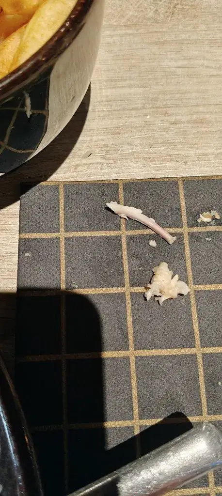 D._Het Binnenhof_Diepenbeek_review