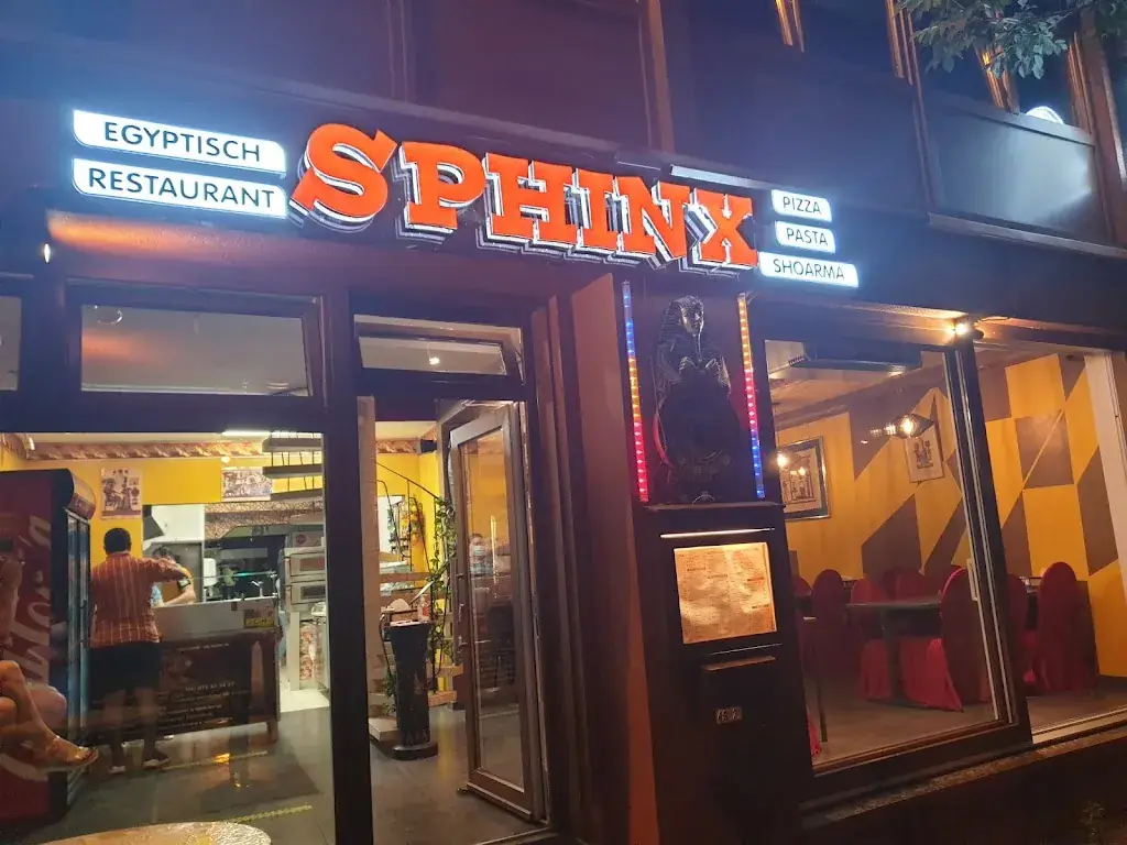 Syed Hamid Akbar_Sphinx Restaurant_Diepenbeek_review