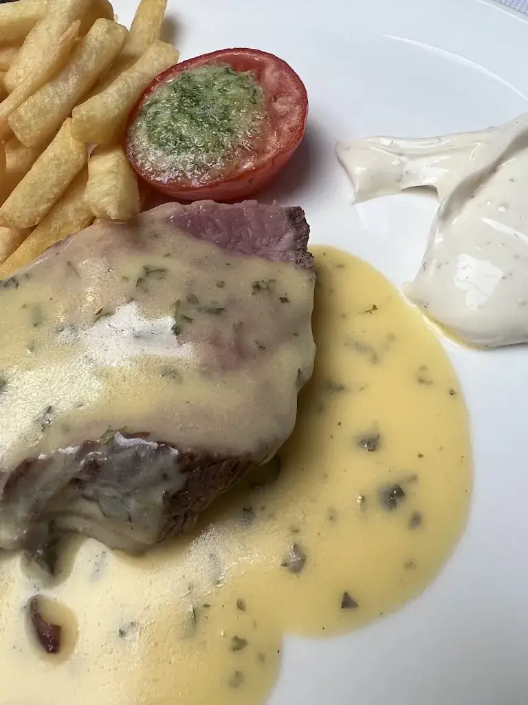 Camilla Carlsson_Salons Saint Germain_Diksmuide_review