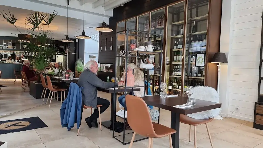 Alex Rawlings_Restaurant Nikolaas_Diksmuide_avis