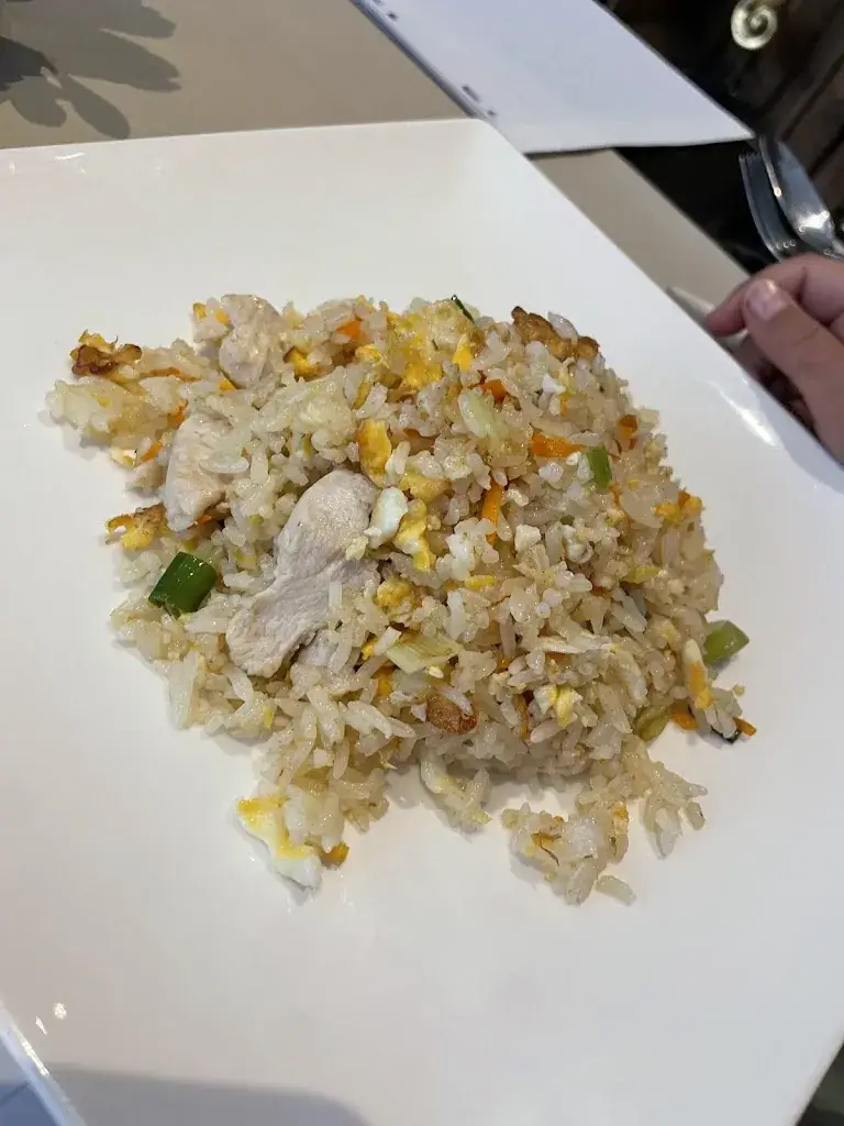 Brecht Van Vlierden_P.S. Thai_Diksmuide_review