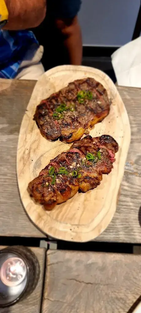 Menu_Poke Bowl Medard_Diksmuide_image_2