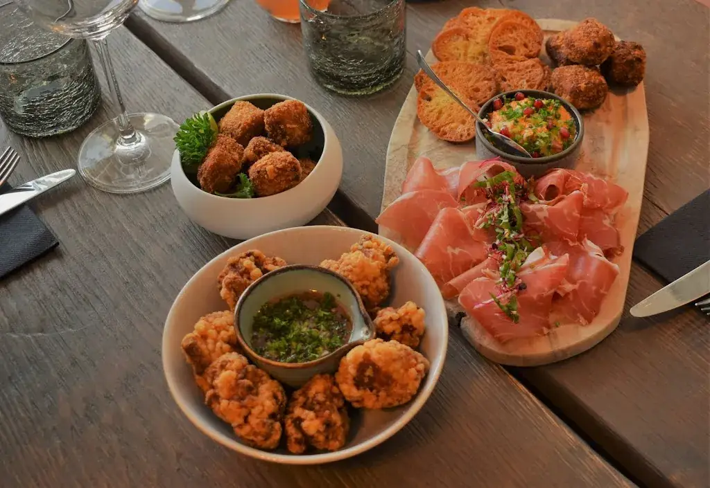 Menu_Poke Bowl Medard_Diksmuide_image_6