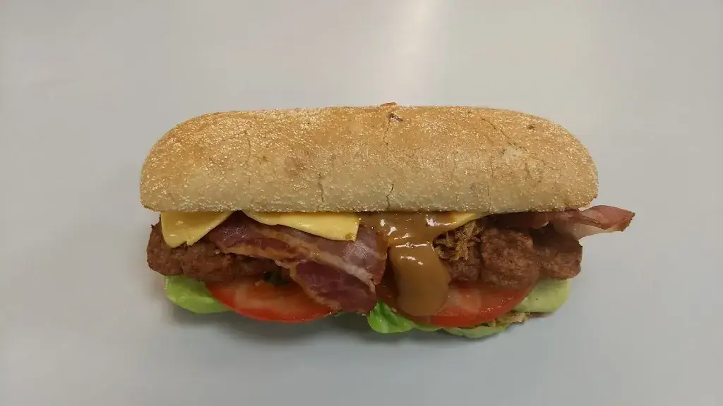 Menü_Frituur 't Klein Kasteeltje_Diksmuide_Bild_1