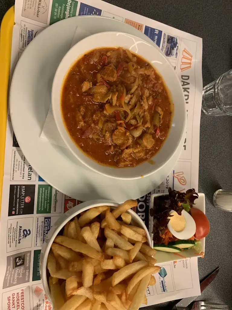 Menü_Frituur 't Klein Kasteeltje_Diksmuide_Bild_8