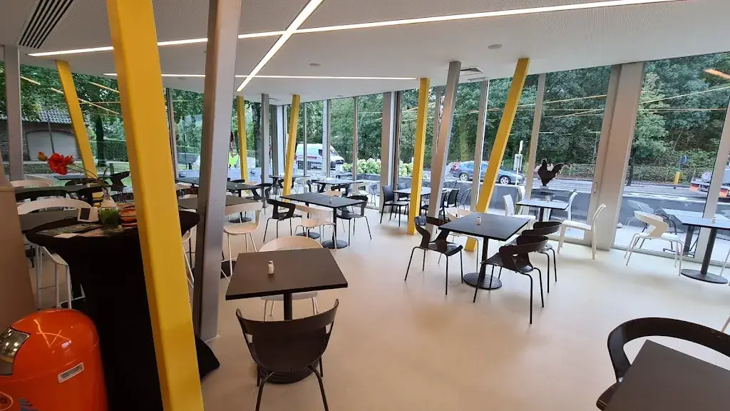 Frituur 't Klein Kasteeltje_Diksmuide_slider_image_3