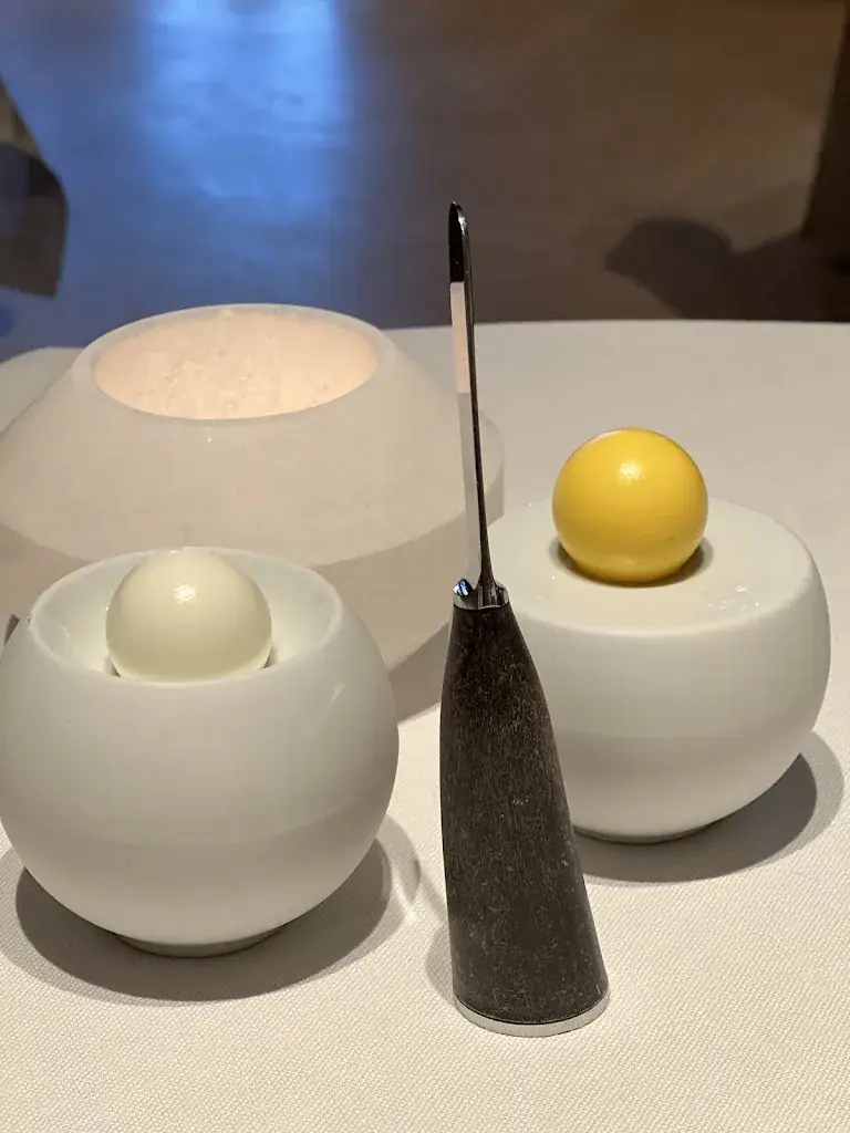 Mariia Kryvoruchko_Restaurant Nuance_Duffel_review