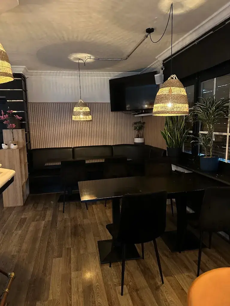 Delicia by Elisabete_Duffel_slider_image_1