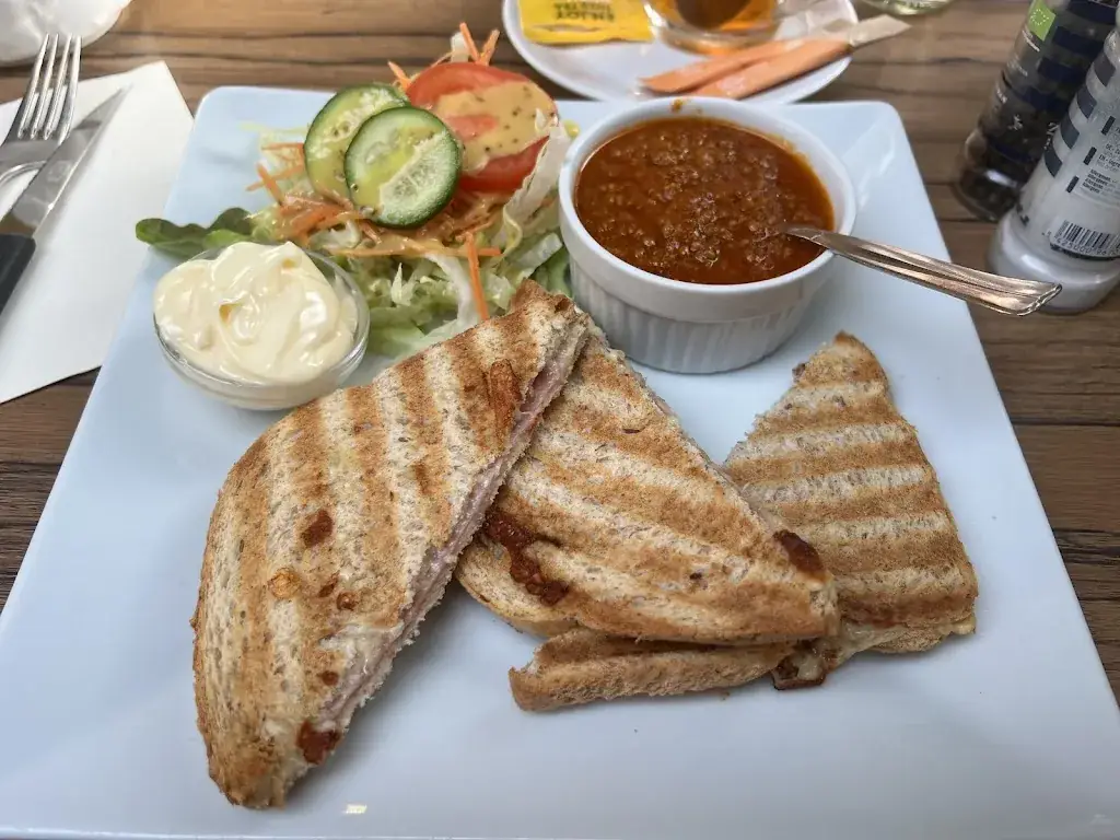 Cindy Herchuelz_'t Ridderke (LW Belgium BVBA)_Duffel_reseña