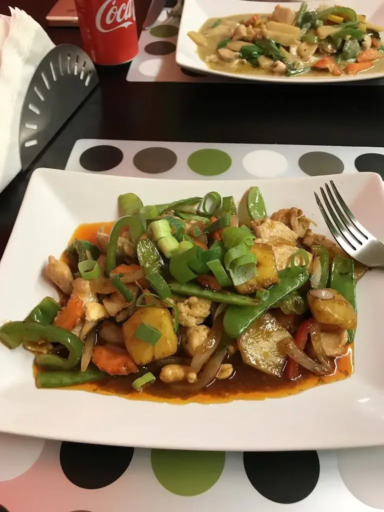 Menu_THAI Duffel_Duffel_image_1