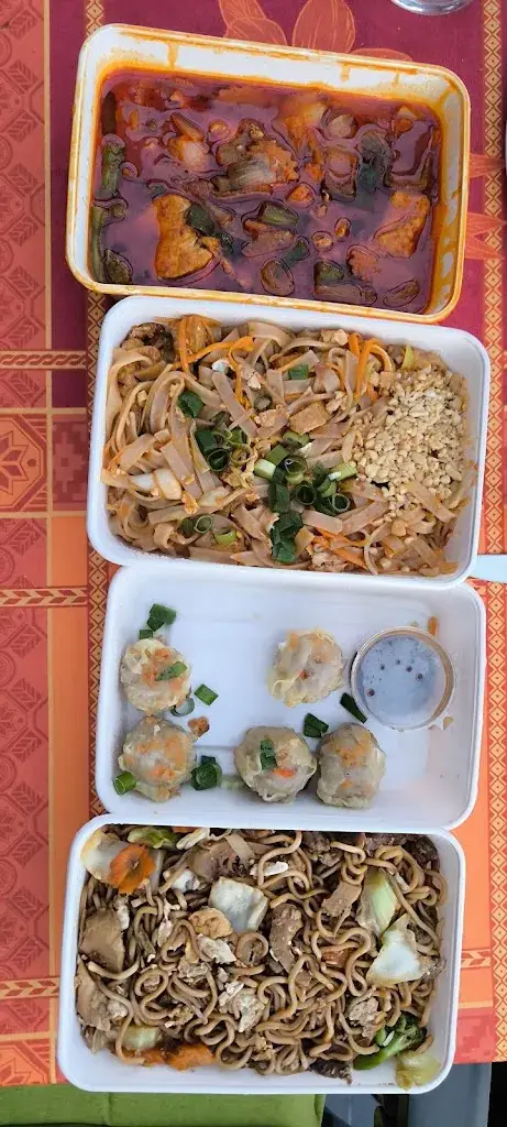 Menu_THAI Duffel_Duffel_image_3