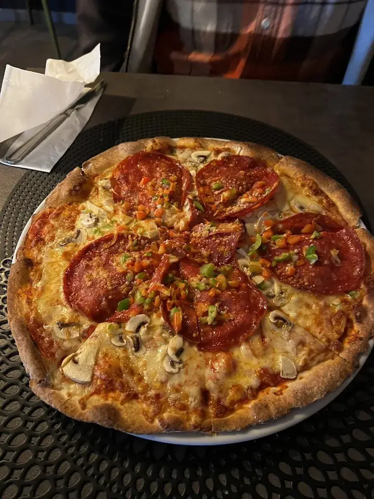 Sara Hanna_Pizza Santa Aalter_Aalter_review