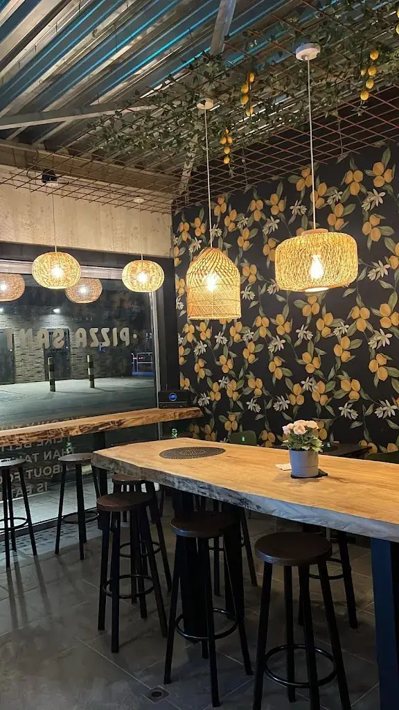 Delphine De Vos_Pizza Santa Aalter_Aalter_review