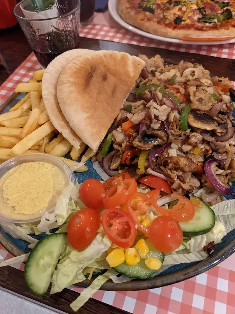 Pizza Meet Point_Duffel_slider_image_2