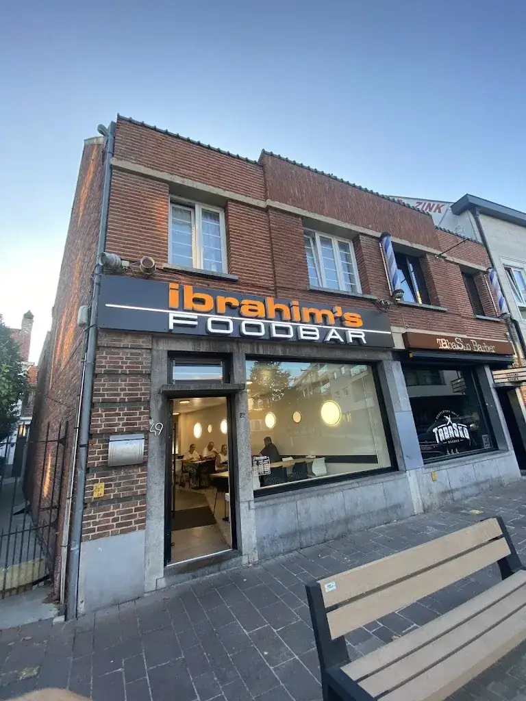 Muzaffer Senel_Ibrahim's Foodbar_Aalter_review