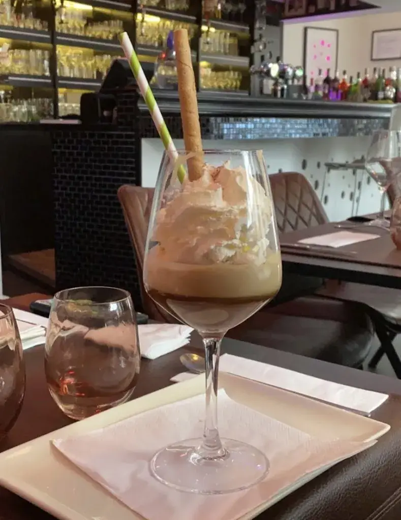 Evy Joy Leemans_Olli's_Dilbeek_review