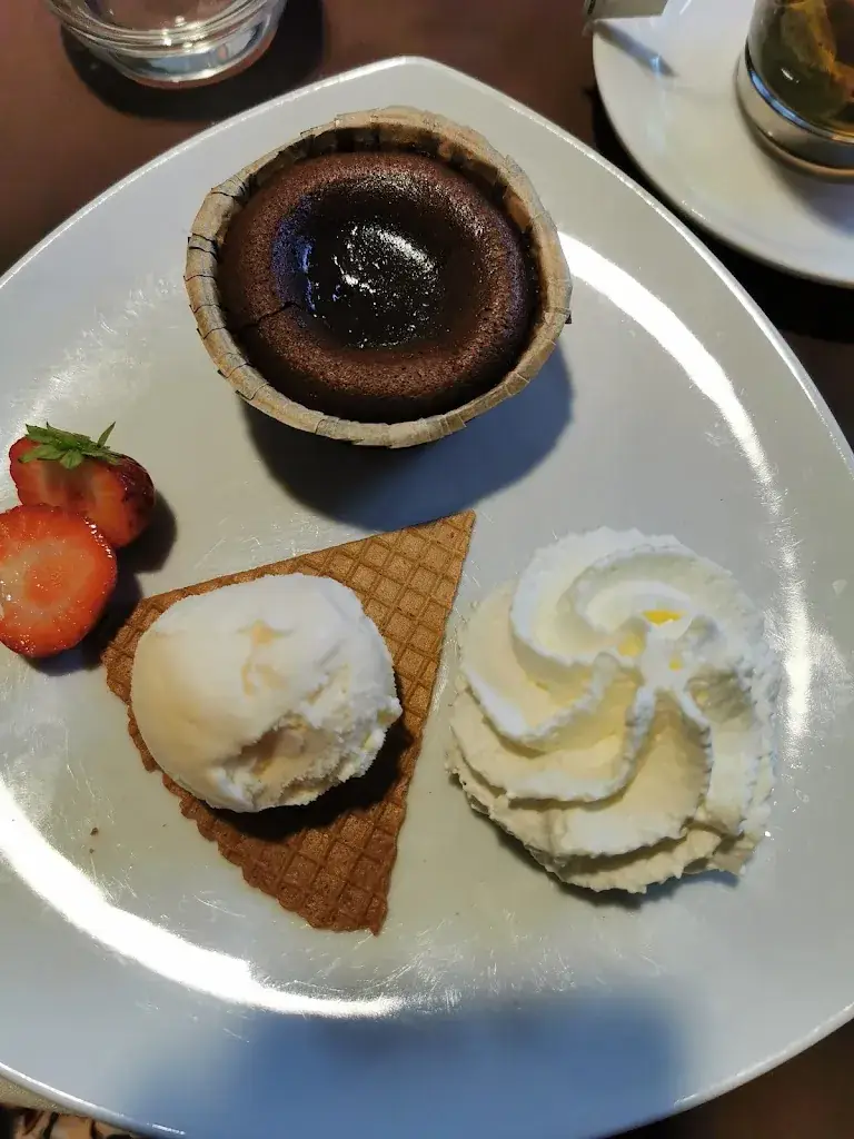 Marleen Vlaemynck_'t Elsloschuurke_Evergem_review