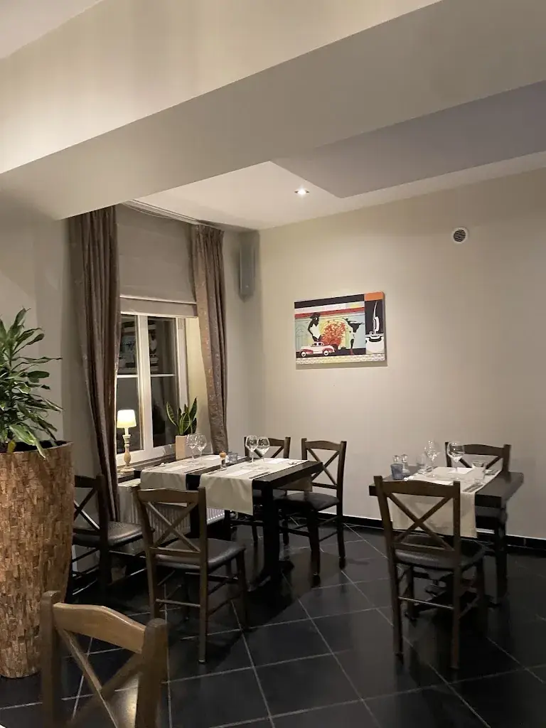 Swetha Chilla Navya_Jobim_Bever_reseña