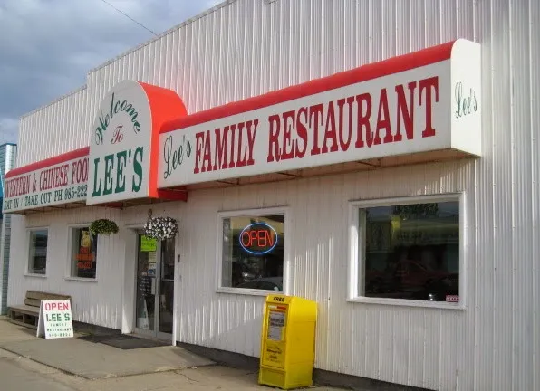Lee's Family Restaurant restaurante en Calmar
