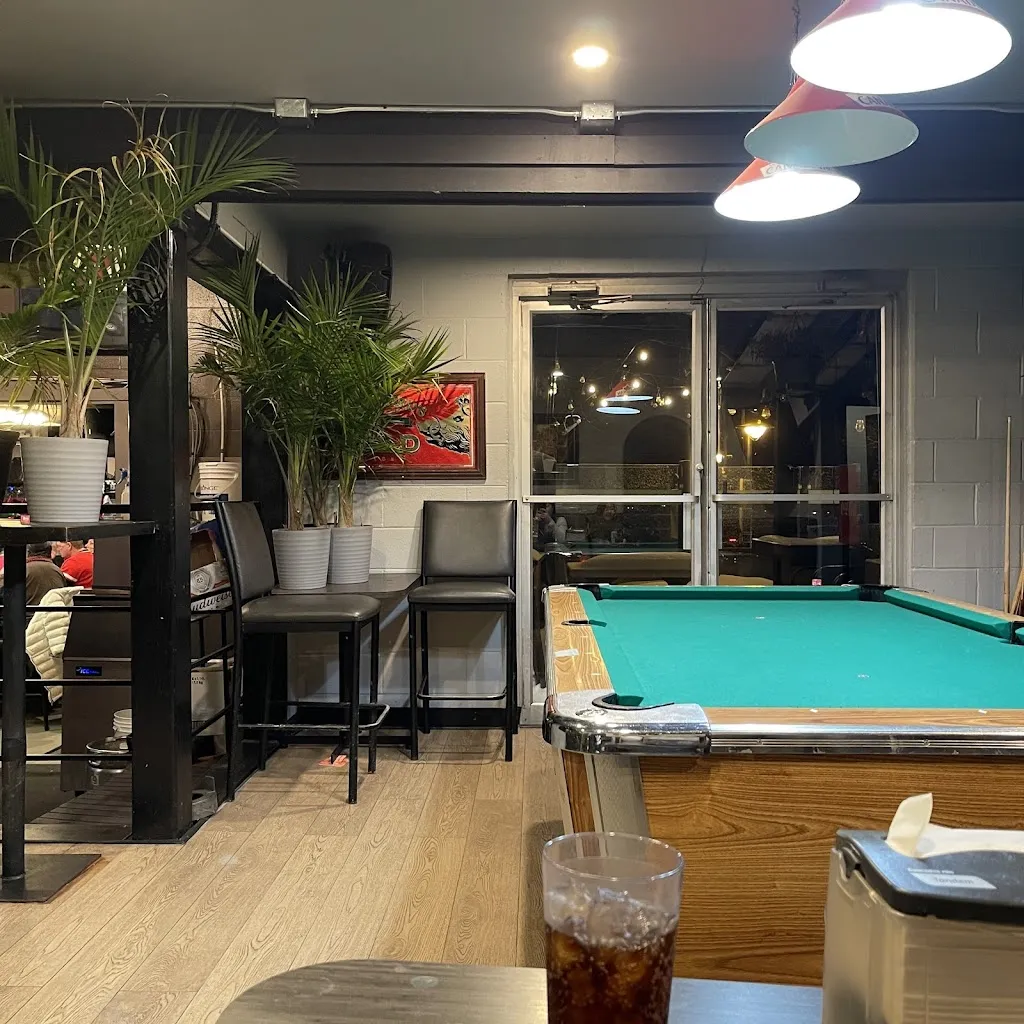 A_Chief's Pub & Eatery_Sylvan Lake_review
