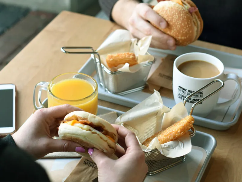 A&W Canada_Three Hills_slider_imagen_3