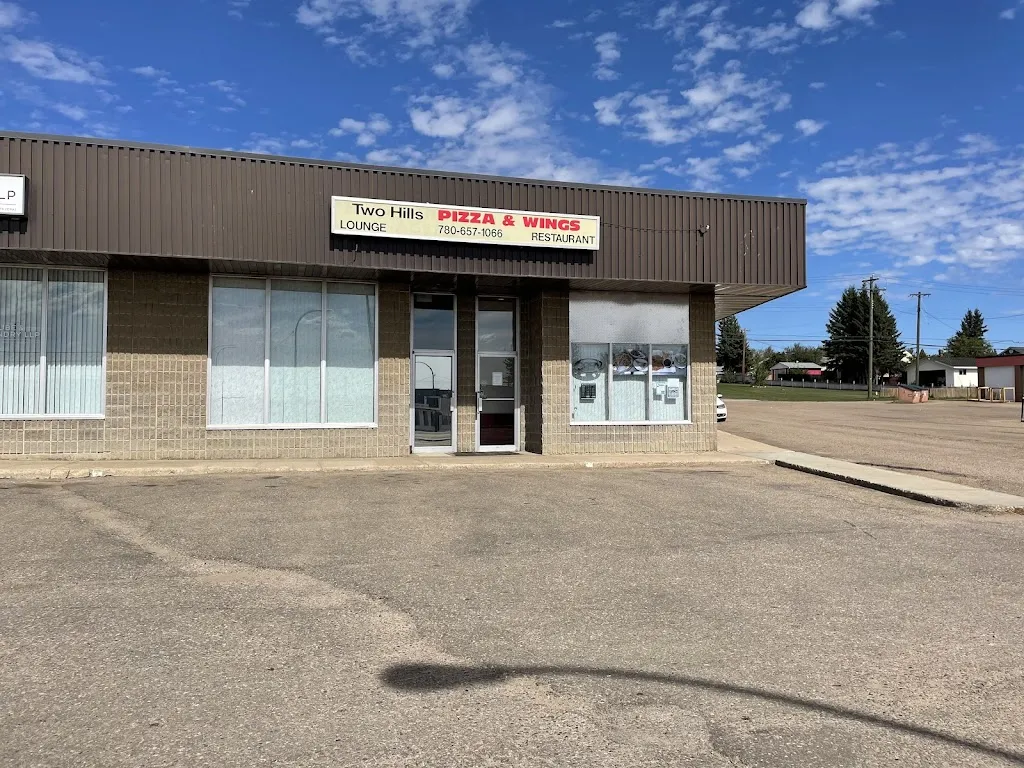 Great Canadian Pizza And Wings restaurante en Two Hills