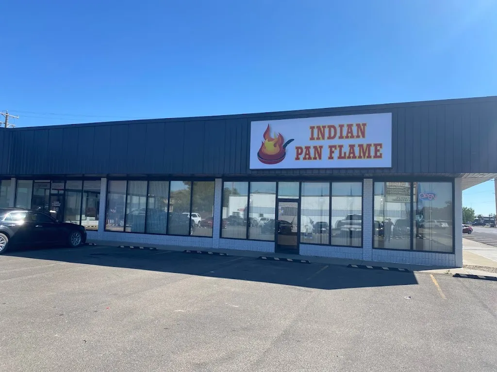 Indian Pan Flame (East Indian Cuisine) restaurante en Taber