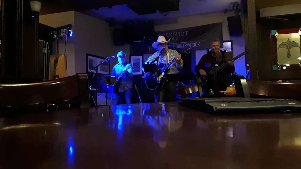 Barney's Pub & Grill_Wetaskiwin_slider_image_2