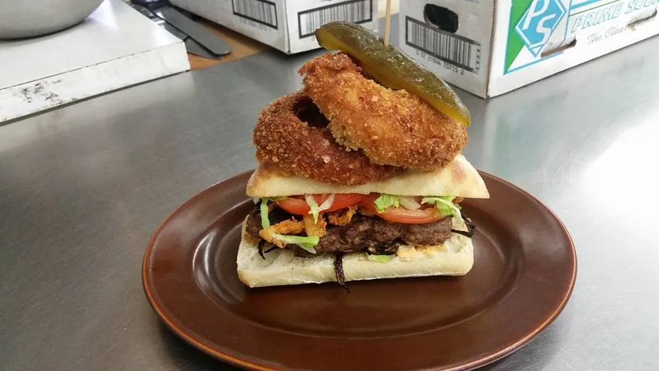 Mitchell's Cafe_Wetaskiwin_slider_imagen_2