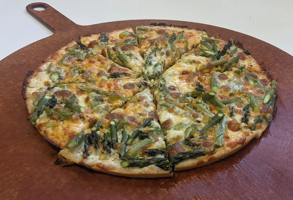 JJ's Pizza Plus restaurante en Armstrong