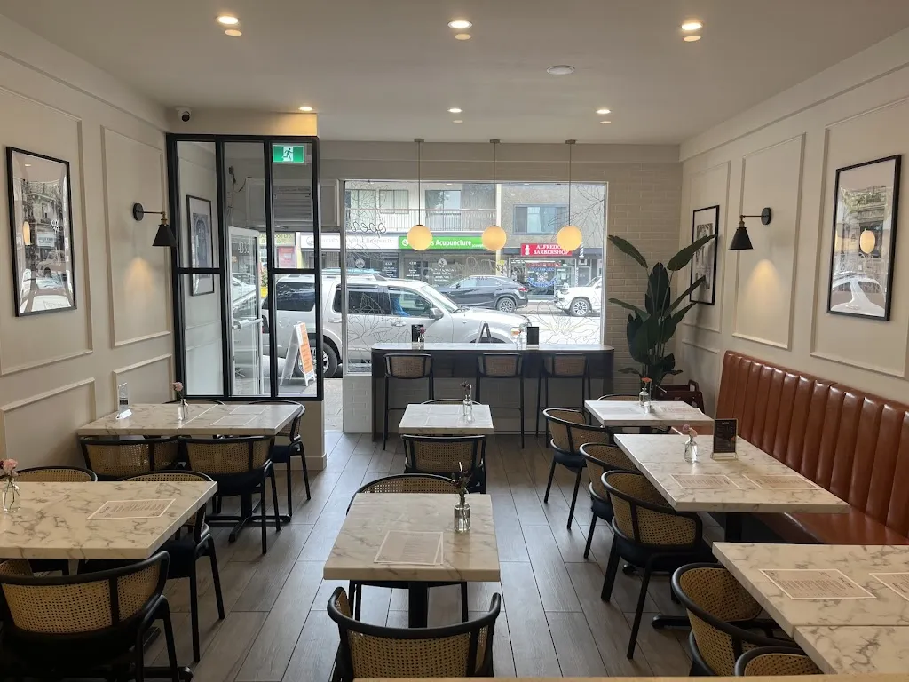 Burnt Orange Cafe + Bistro restaurante en Burnaby