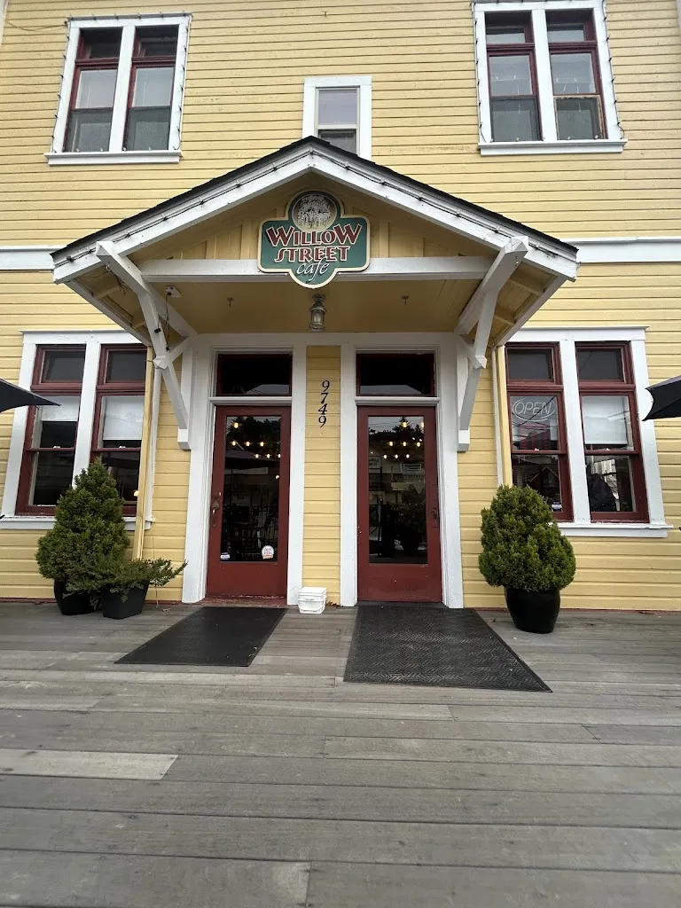 Willow Street Café_Chemainus_slider_image_3