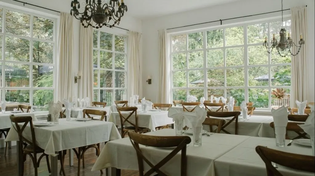 Cuckoo Trattoria and Pizzeria restaurante en Coombs