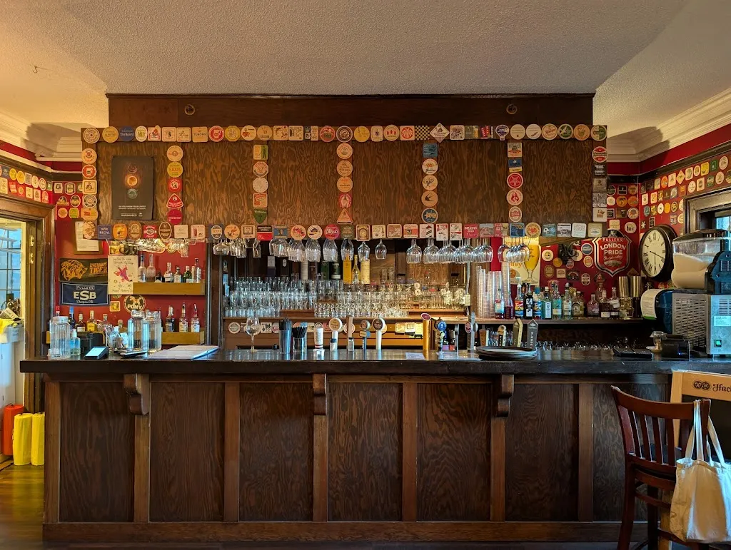 Black Goose Inn restaurante en Coombs
