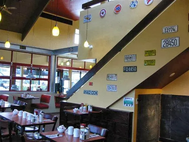 Plates Eatery_Courtenay_slider_imagen_1