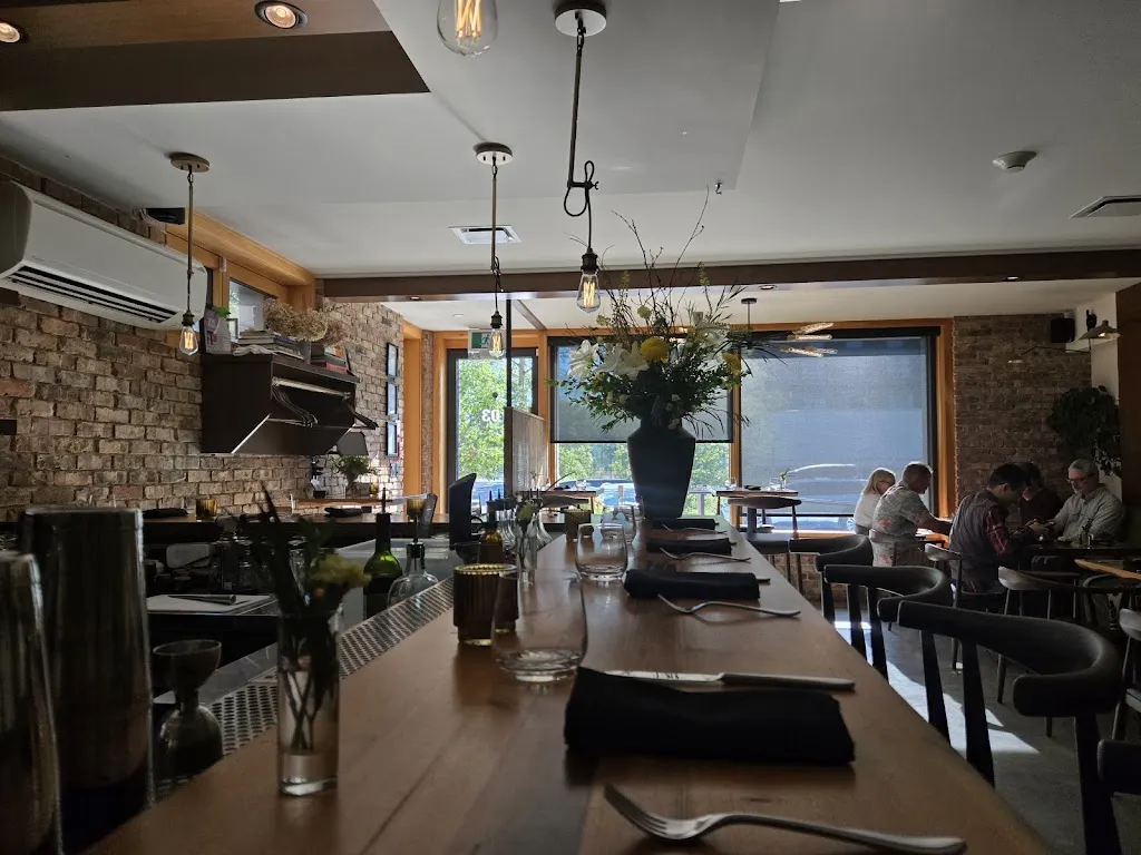 ankor restaurant_Canmore_slider_bild_3