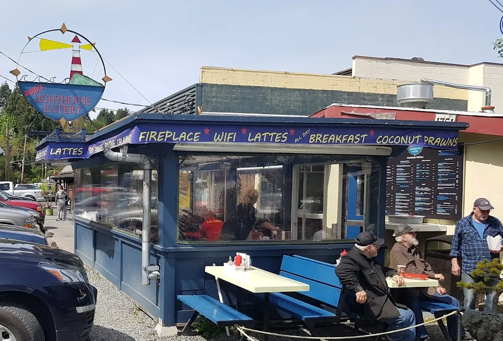 Rob's Lighthouse Eatery_Cowichan Bay_slider_immagine_1