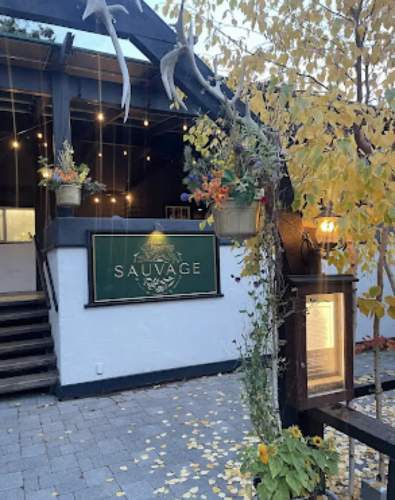 Sauvage restaurante en Canmore