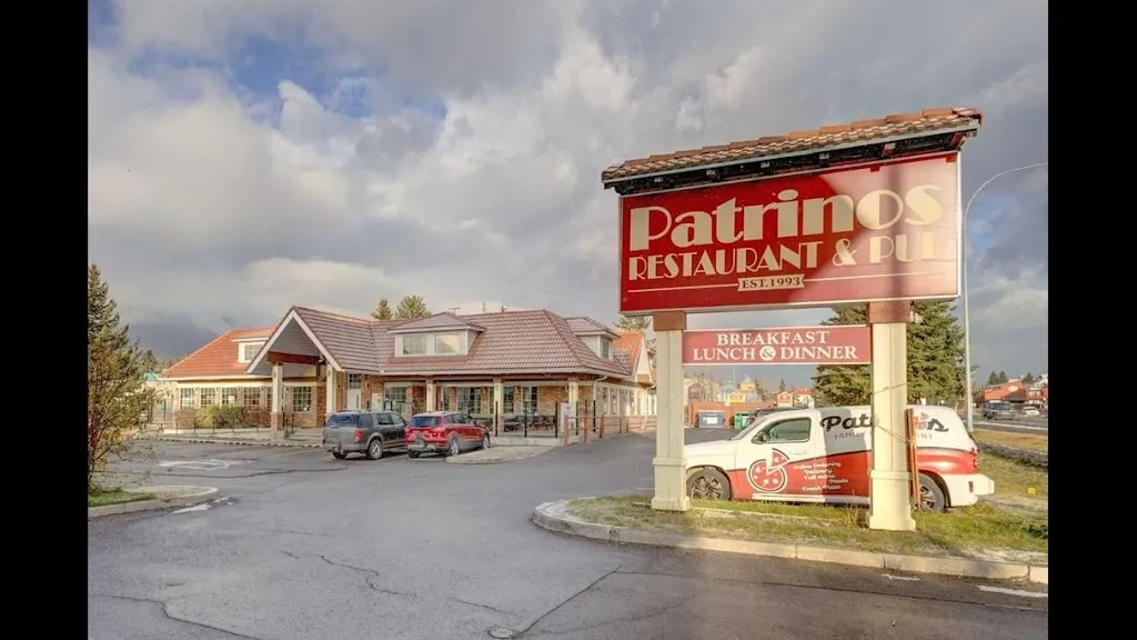 Patrinos Steak House & Pub restaurante en Canmore
