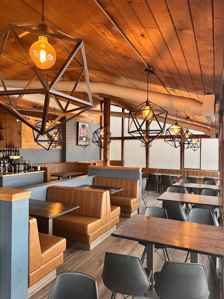 Buono Osteria restaurante en Gibsons
