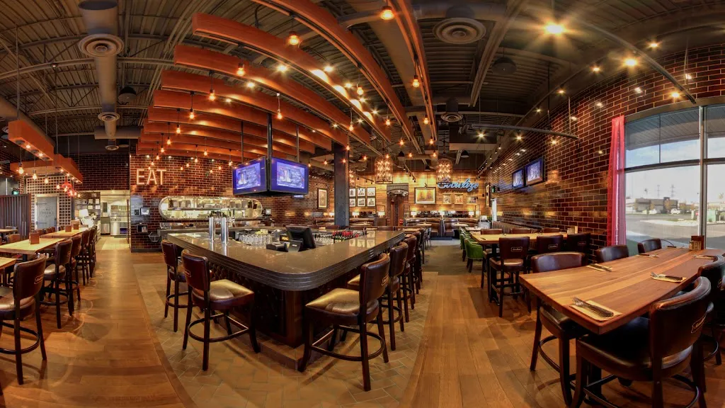 Browns Socialhouse Chestermere restaurante en Chestermere