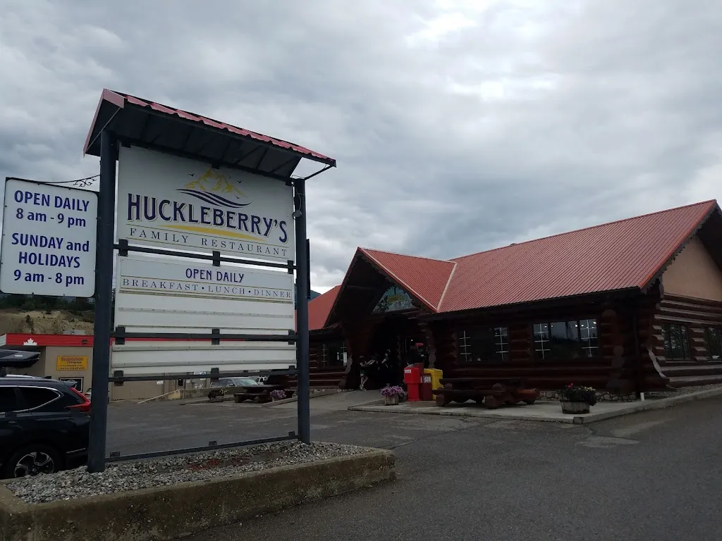 Huckleberry's Family Restaurant restaurante en Invermere